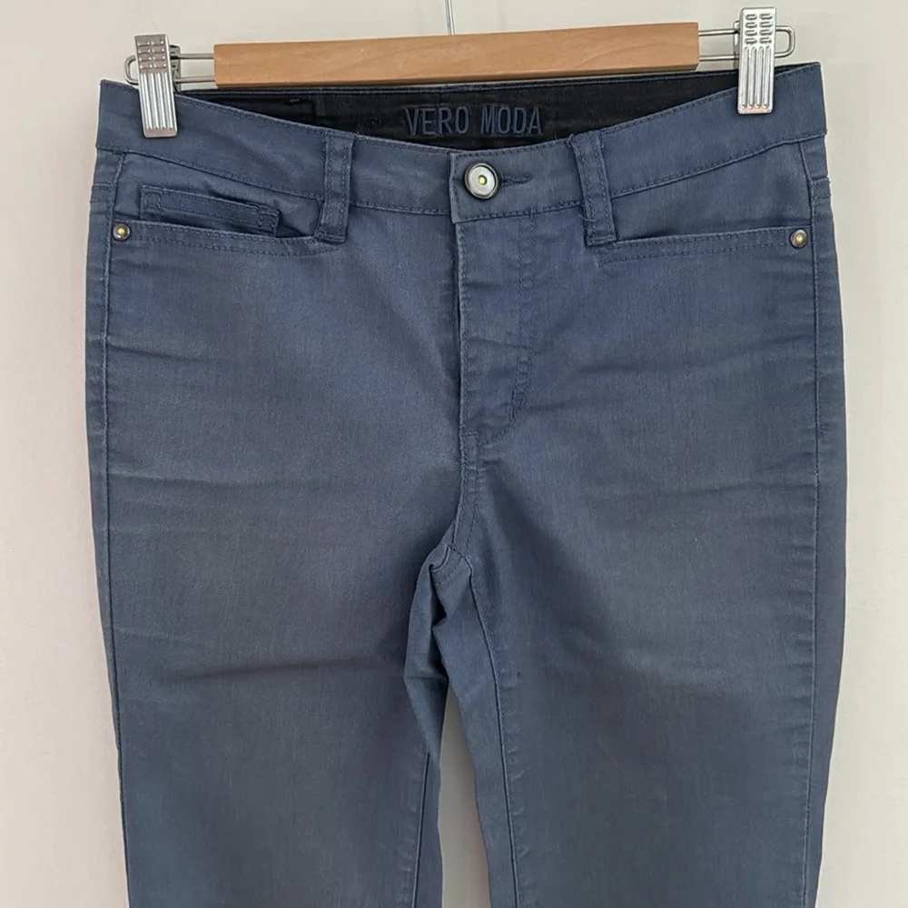 Vero Moda 5 low rise pants sz EU 25/32 - Picture 2 of 6